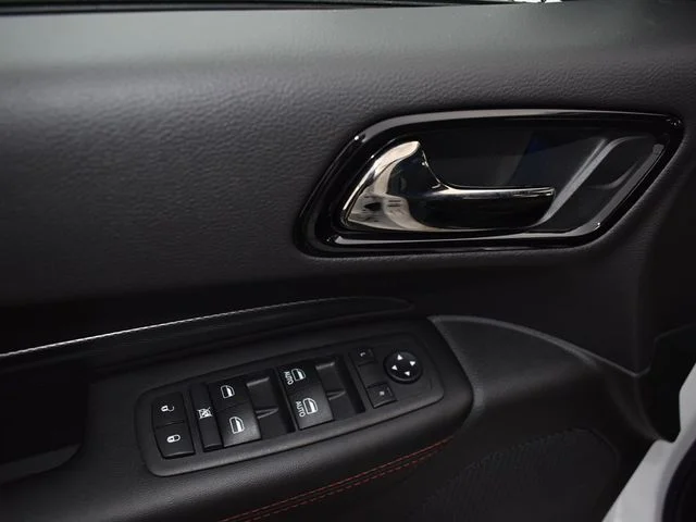 SEMINUEVOS DODGE Durango a Estados en autogozo