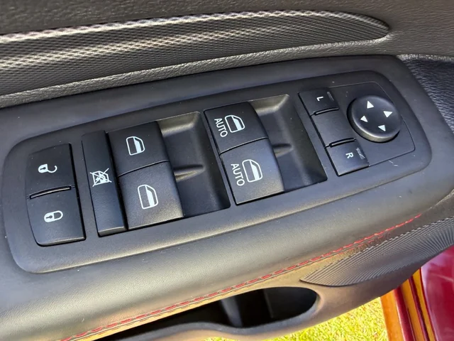 SEMINUEVOS DODGE Durango a Estados en autogozo