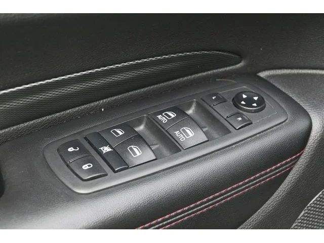 SEMINUEVOS DODGE Durango a Estados en autogozo