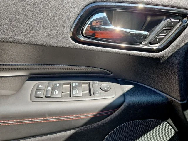 SEMINUEVOS DODGE Durango a Estados en autogozo