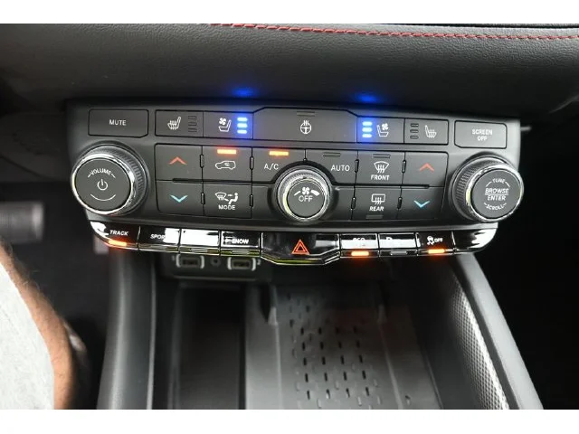 Nuevos DODGE DURANGO à Estados chez autogozo