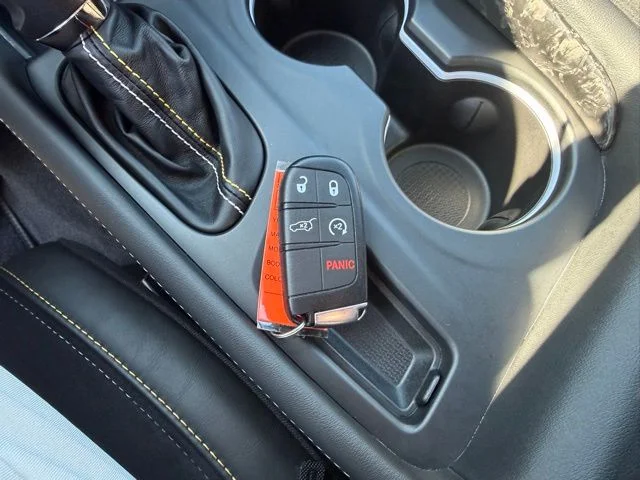SEMINUEVOS DODGE Durango a Estados en autogozo