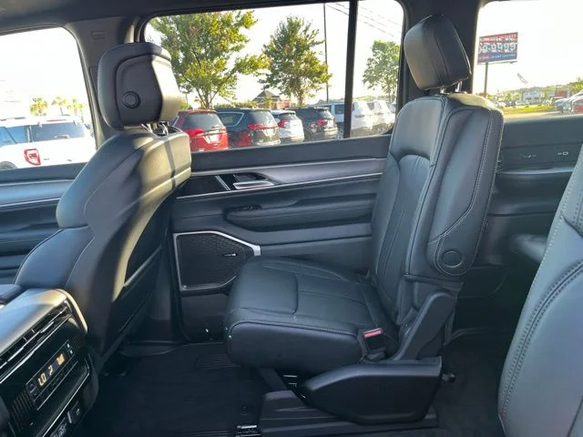 Nuevos JEEP GRAND WAGONEER L à Estados chez autogozo