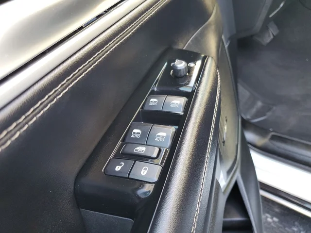 SEMINUEVOS JEEP Wagoneer L a Estados en autogozo