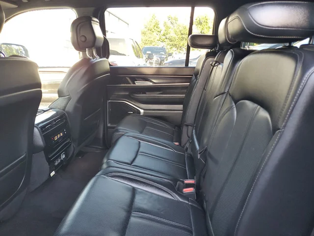 SEMINUEVOS JEEP Wagoneer L a Estados en autogozo