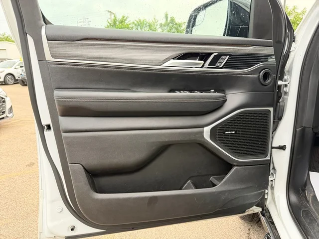 SEMINUEVOS JEEP Wagoneer L a Estados en autogozo