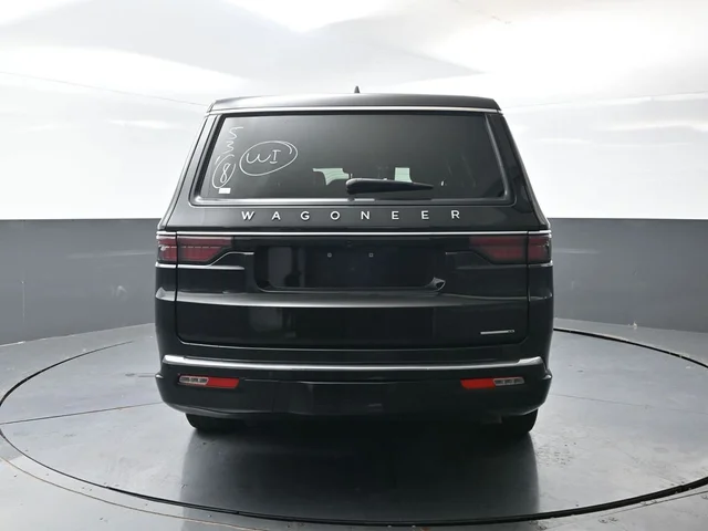 SEMINUEVOS JEEP Wagoneer L a Estados en autogozo