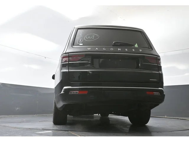 SEMINUEVOS JEEP Wagoneer L a Estados en autogozo
