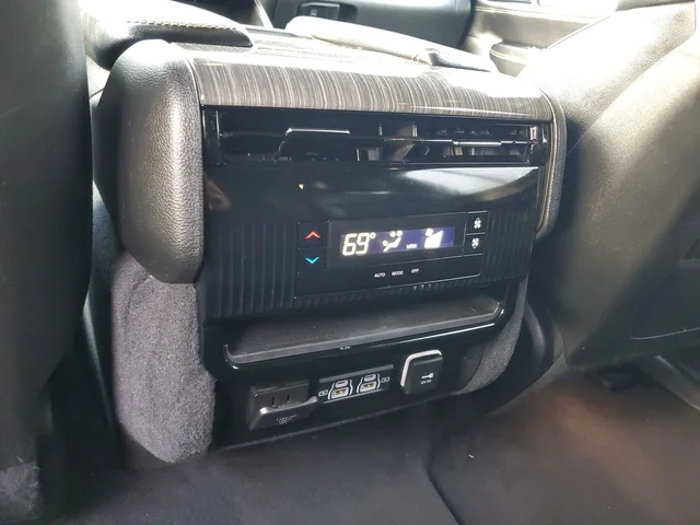 SEMINUEVOS JEEP Wagoneer L a Estados en autogozo