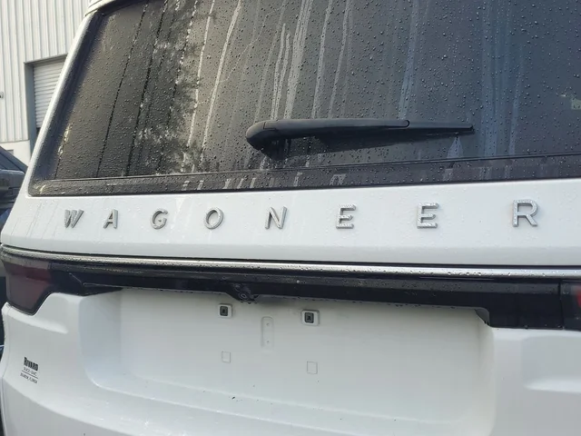SEMINUEVOS JEEP Wagoneer L a Estados en autogozo