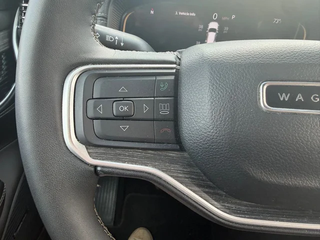 SEMINUEVOS JEEP Wagoneer L a Estados en autogozo