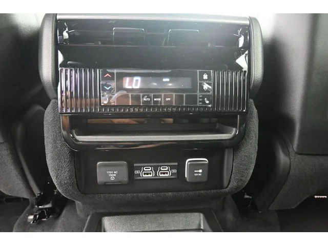Nuevos JEEP GRAND WAGONEER L à Estados chez autogozo