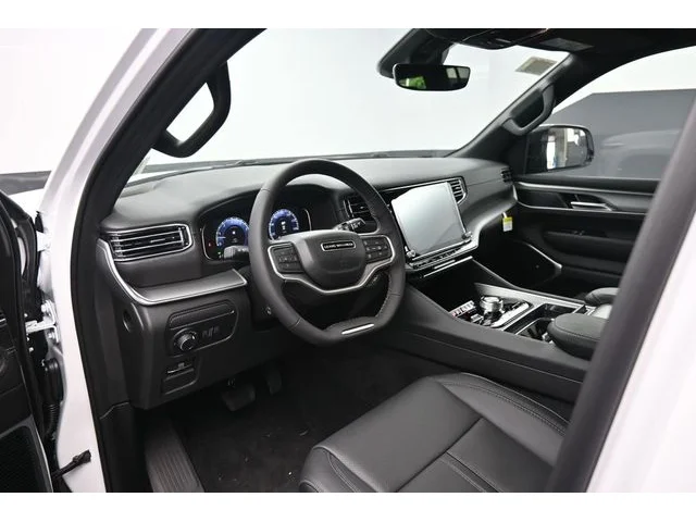 Nuevos JEEP GRAND WAGONEER L à Estados chez autogozo