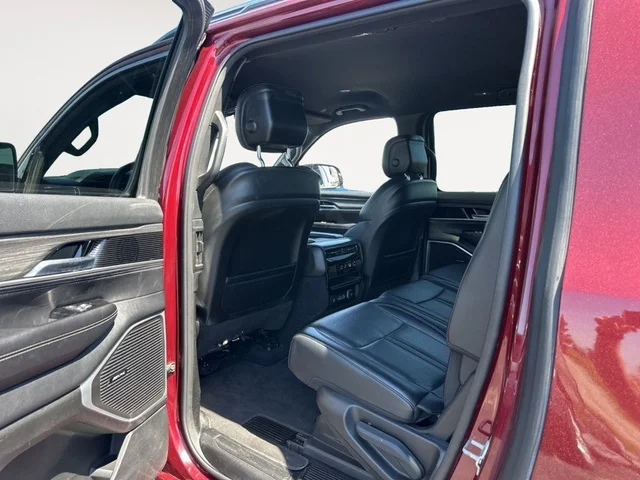 SEMINUEVOS JEEP Wagoneer L a Estados en autogozo