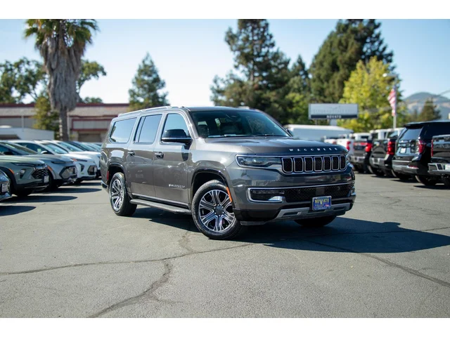 SEMINUEVOS JEEP Wagoneer L a Estados en autogozo