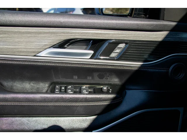 SEMINUEVOS JEEP Wagoneer L a Estados en autogozo