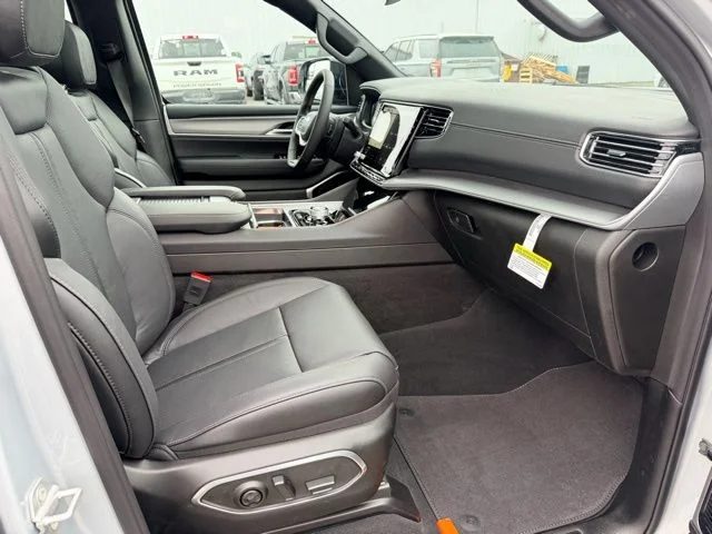 Nuevos JEEP GRAND WAGONEER L à Estados chez autogozo