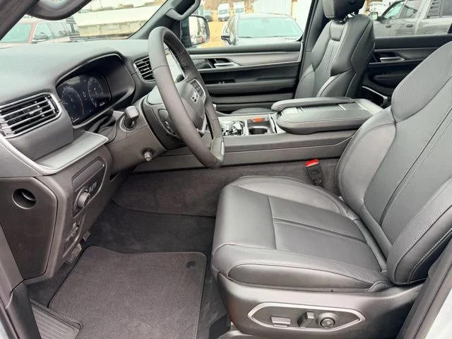 Nuevos JEEP GRAND WAGONEER L à Estados chez autogozo