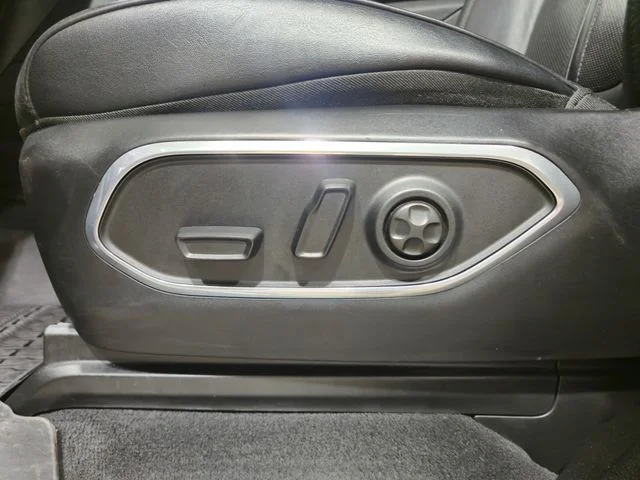SEMINUEVOS JEEP Wagoneer L a Estados en autogozo