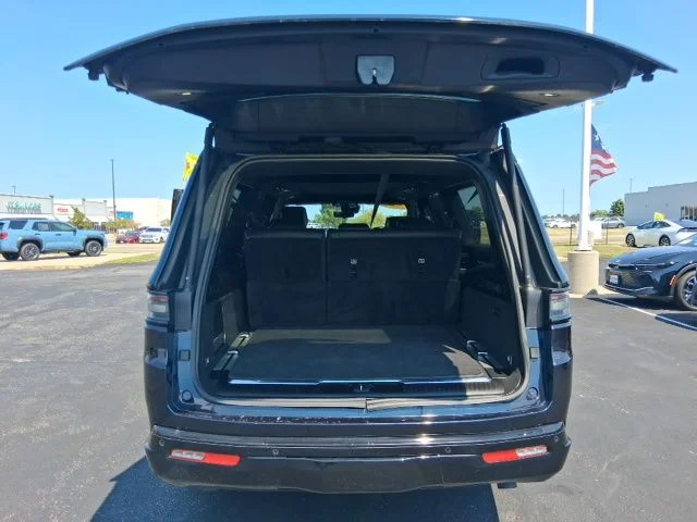 SEMINUEVOS JEEP Grand Wagoneer L a Estados en autogozo