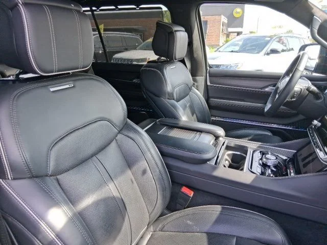 SEMINUEVOS JEEP Grand Wagoneer L a Estados en autogozo