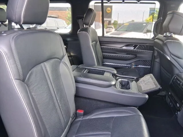 SEMINUEVOS JEEP Grand Wagoneer L a Estados en autogozo