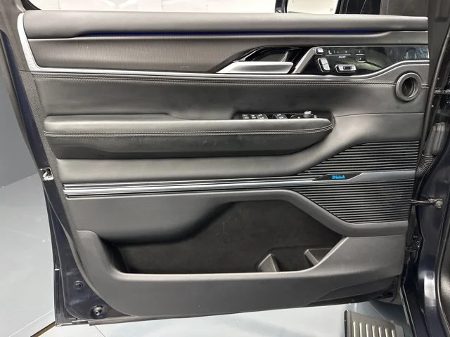 SEMINUEVOS JEEP Grand Wagoneer L a Estados en autogozo