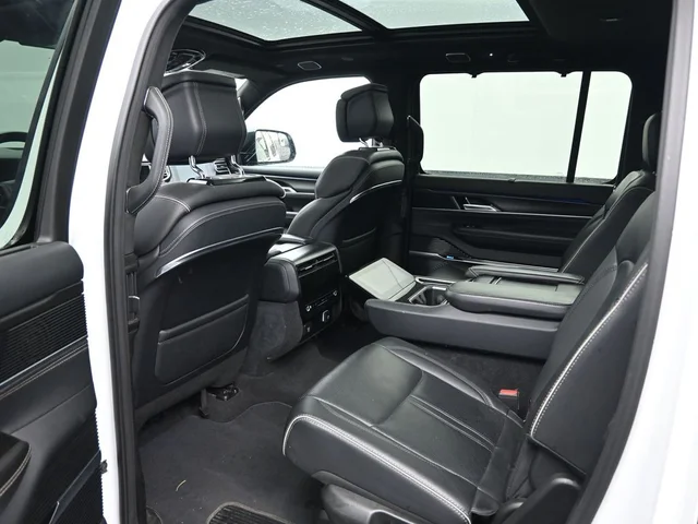 SEMINUEVOS JEEP Grand Wagoneer L a Estados en autogozo