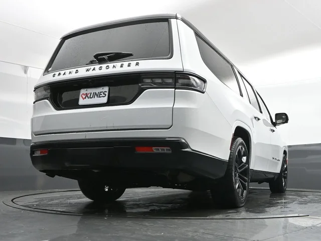 SEMINUEVOS JEEP Grand Wagoneer L a Estados en autogozo