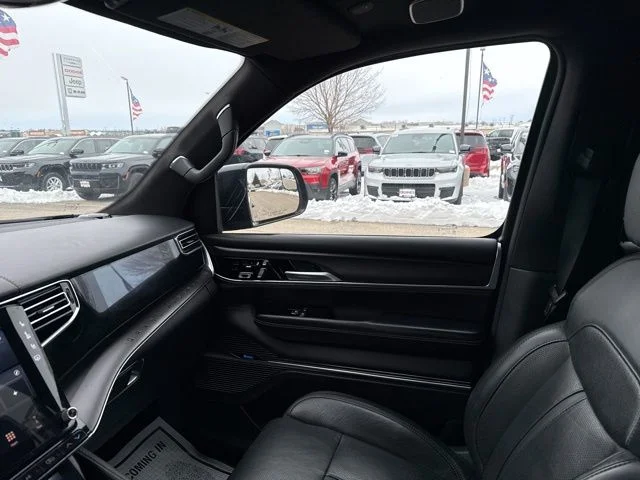 SEMINUEVOS JEEP Grand Wagoneer L a Estados en autogozo