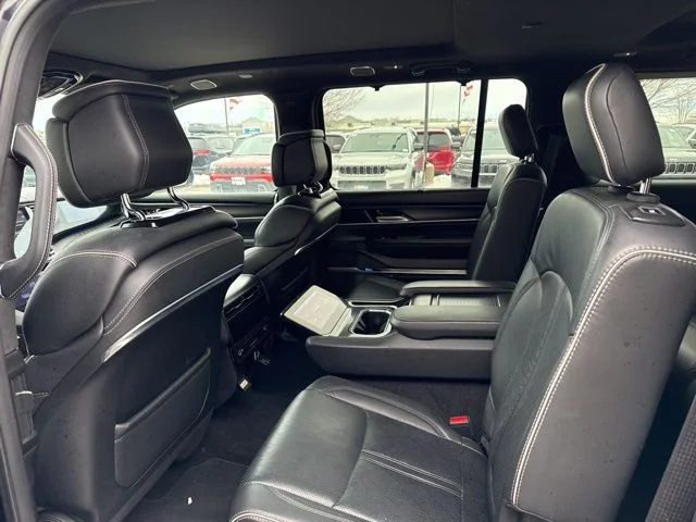 SEMINUEVOS JEEP Grand Wagoneer L a Estados en autogozo