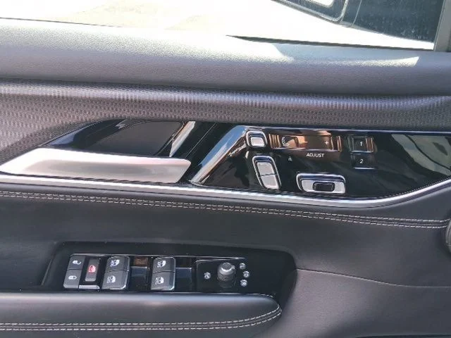 SEMINUEVOS JEEP Grand Wagoneer L a Estados en autogozo