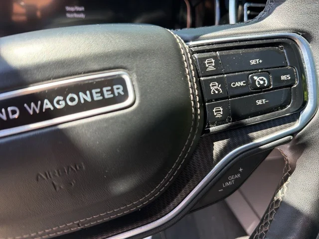 SEMINUEVOS JEEP Grand Wagoneer L a Estados en autogozo