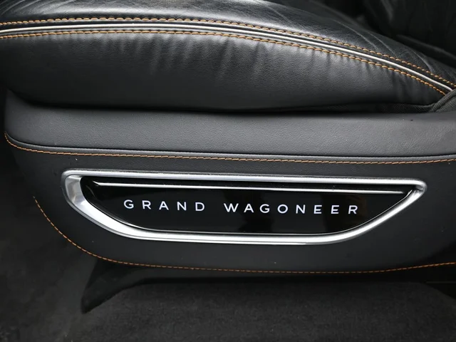SEMINUEVOS JEEP Grand Wagoneer L a Estados en autogozo