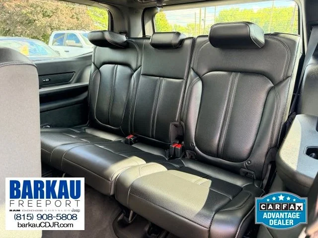 SEMINUEVOS JEEP Wagoneer a Estados en autogozo
