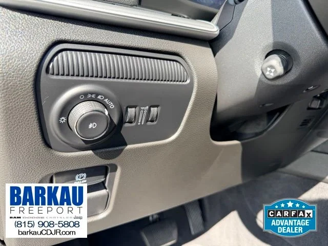 SEMINUEVOS JEEP Wagoneer a Estados en autogozo