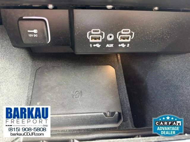 SEMINUEVOS JEEP Wagoneer a Estados en autogozo