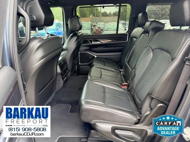 SEMINUEVOS JEEP Wagoneer a Estados en autogozo