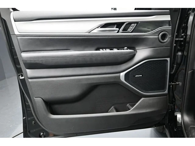 Nuevos JEEP GRAND WAGONEER à Estados chez autogozo
