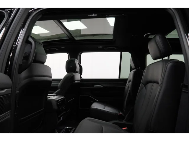 Nuevos JEEP GRAND WAGONEER à Estados chez autogozo