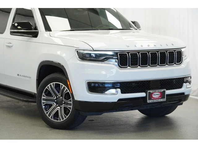 SEMINUEVOS JEEP Wagoneer a Estados en autogozo