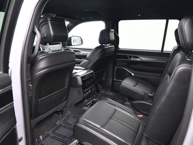 Nuevos JEEP GRAND WAGONEER à Estados chez autogozo