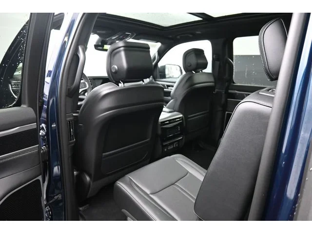 Nuevos JEEP GRAND WAGONEER à Estados chez autogozo