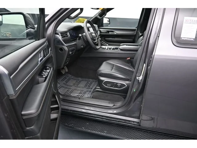 SEMINUEVOS JEEP Wagoneer a Estados en autogozo