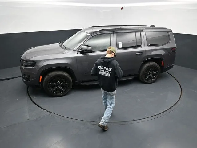 SEMINUEVOS JEEP Wagoneer a Estados en autogozo