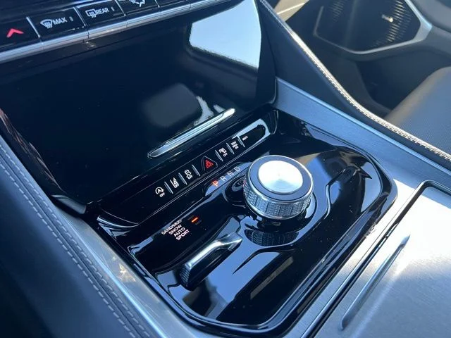 Nuevos JEEP GRAND WAGONEER à Estados chez autogozo