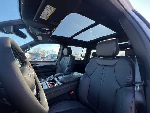 Nuevos JEEP GRAND WAGONEER à Estados chez autogozo