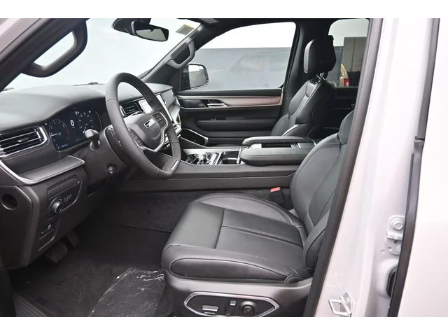 Nuevos JEEP GRAND WAGONEER à Estados chez autogozo