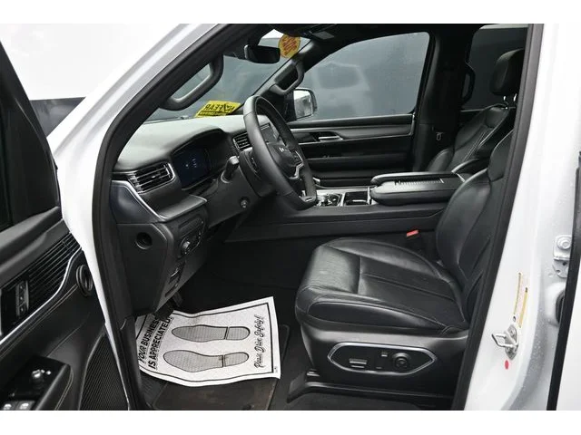 SEMINUEVOS JEEP Wagoneer a Estados en autogozo