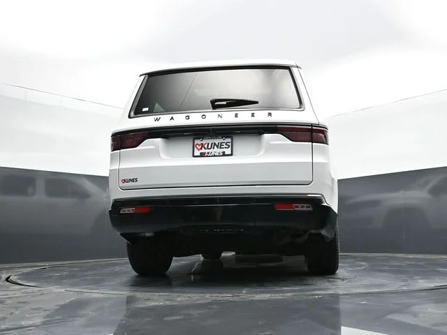 SEMINUEVOS JEEP Wagoneer a Estados en autogozo